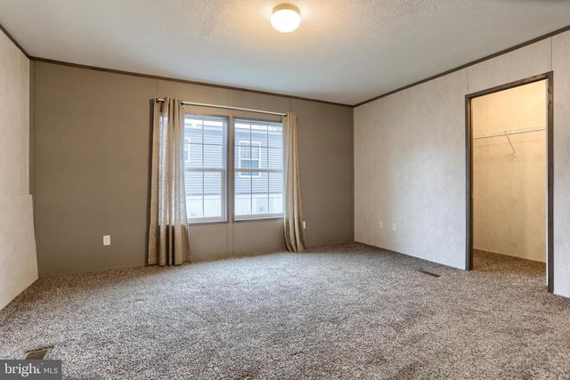 95 NORTHCREST ACRES PARK, Lebanon, PA 17046