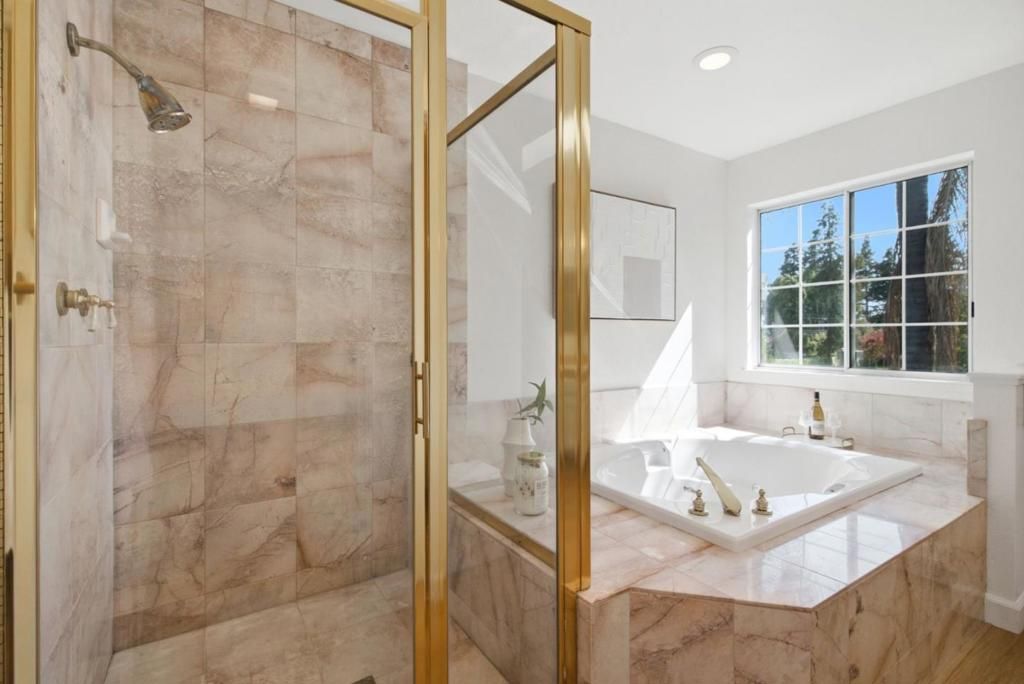Image 25 of property listing at 1230 Pennyroyal Terrace, Sunnyvale, CA 94087