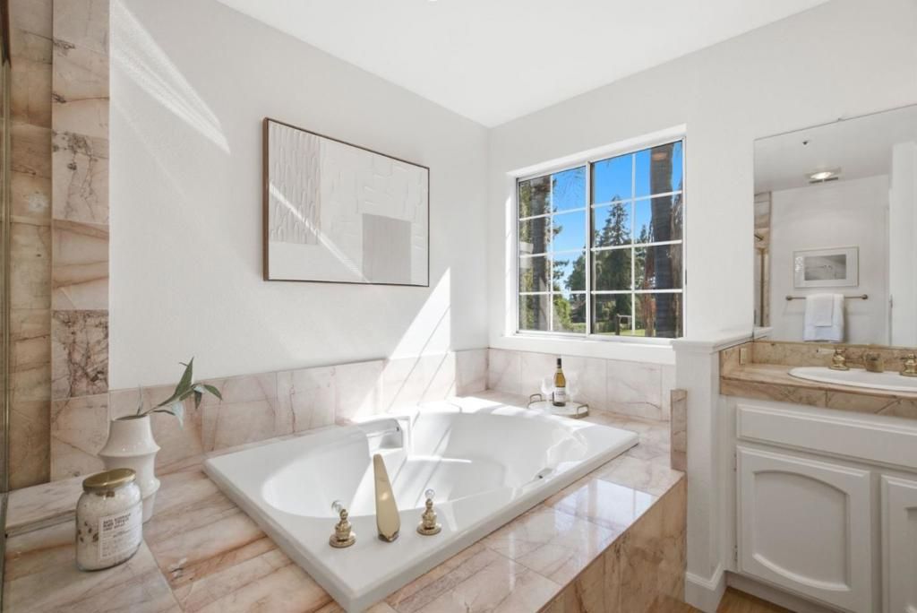 Image 26 of property listing at 1230 Pennyroyal Terrace, Sunnyvale, CA 94087