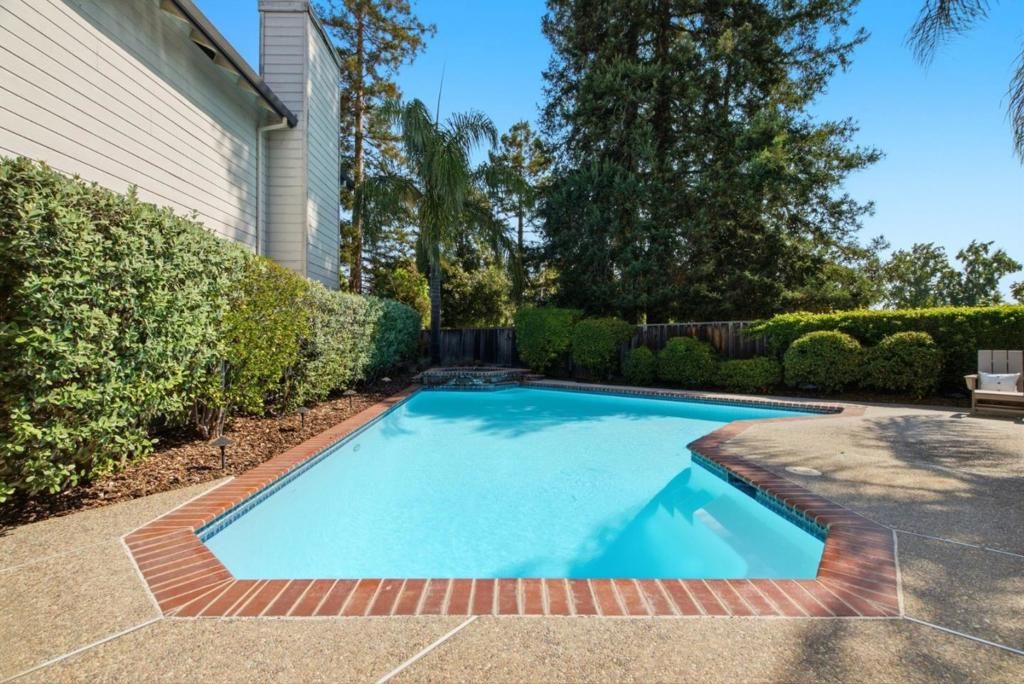 Image 32 of property listing at 1230 Pennyroyal Terrace, Sunnyvale, CA 94087