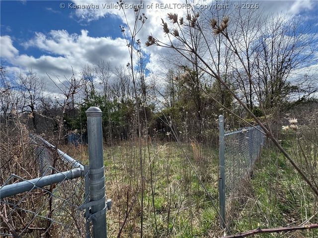358 Cemetery Road, Red House, WV 25168
