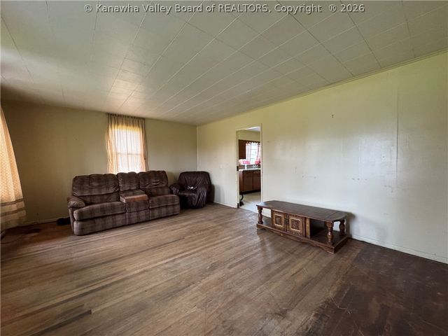 358 Cemetery Road, Red House, WV 25168
