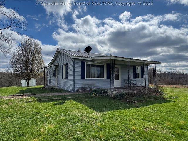 358 Cemetery Road, Red House, WV 25168