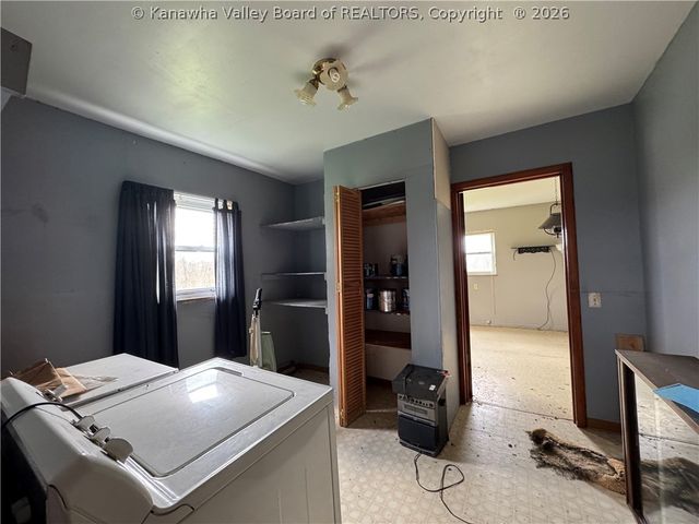 358 Cemetery Road, Red House, WV 25168
