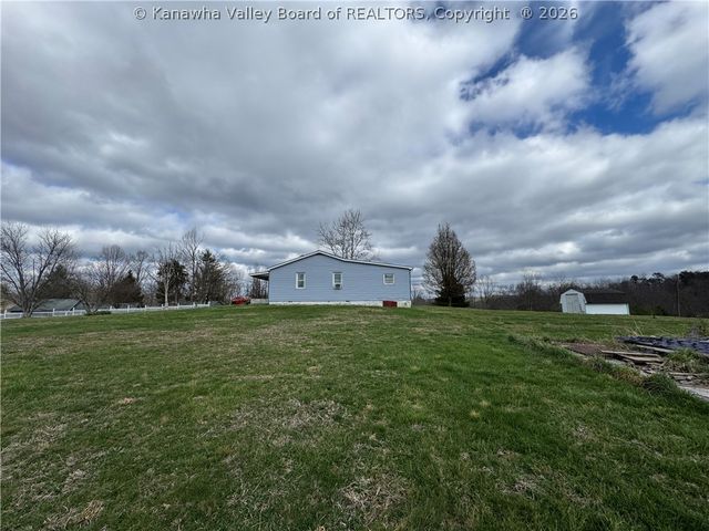 358 Cemetery Road, Red House, WV 25168