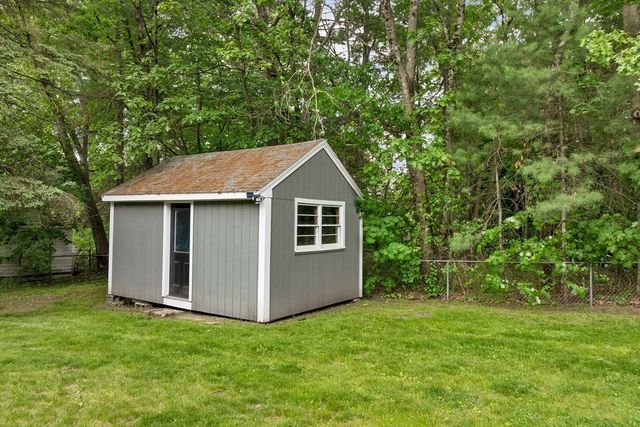 13 Davis Road, Tewksbury, MA 01876