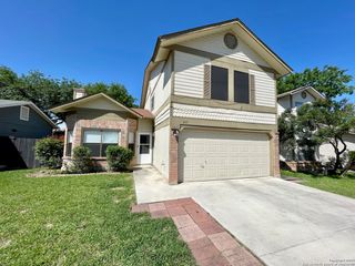 6111 QUAIL FEATHER LN, San Antonio, TX 78233