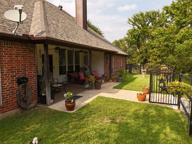 239 Palomino Court, Cresson, TX 76035
