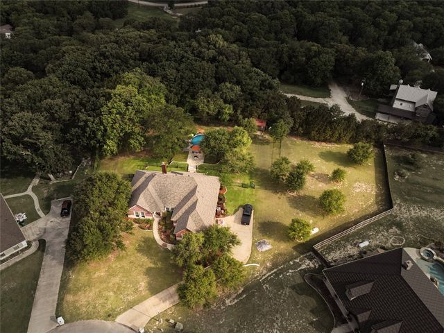 239 Palomino Court, Cresson, TX 76035