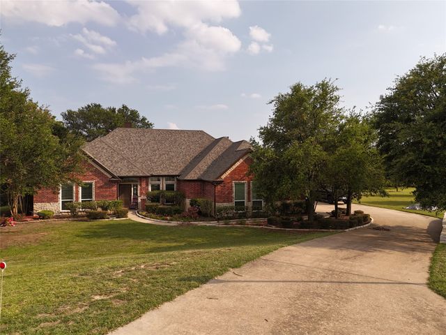 239 Palomino Court, Cresson, TX 76035