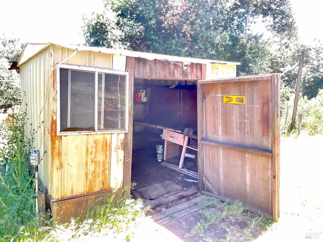 7282 Marin St, Nice, CA 95464