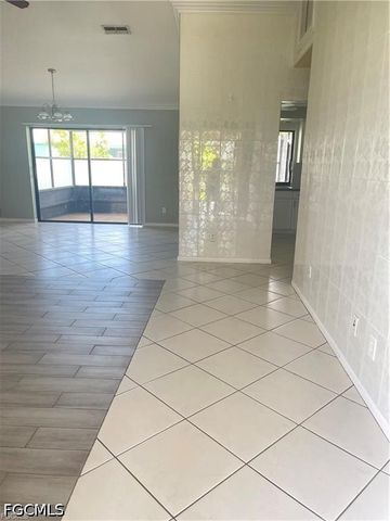 246 SE 7th ST, Cape Coral, FL 33990