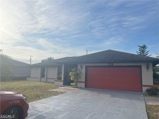 246 SE 7th ST, Cape Coral, FL 33990