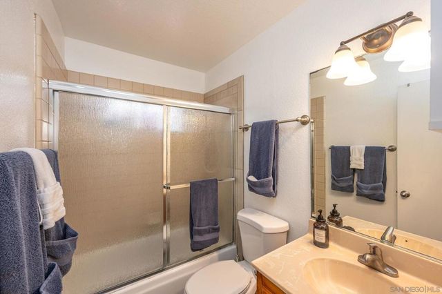 832 Pismo Ct, San Diego, CA 92109