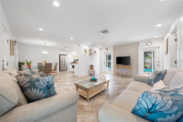 6100 PAULINE AVENUE, Sarasota, FL 34231