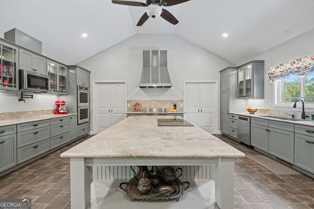 784 Wolffork Church Road, Rabun Gap, GA 30568