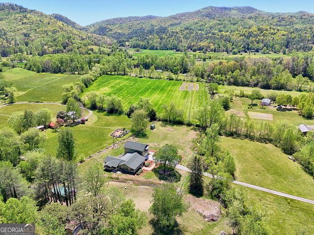 784 Wolffork Church Road, Rabun Gap, GA 30568