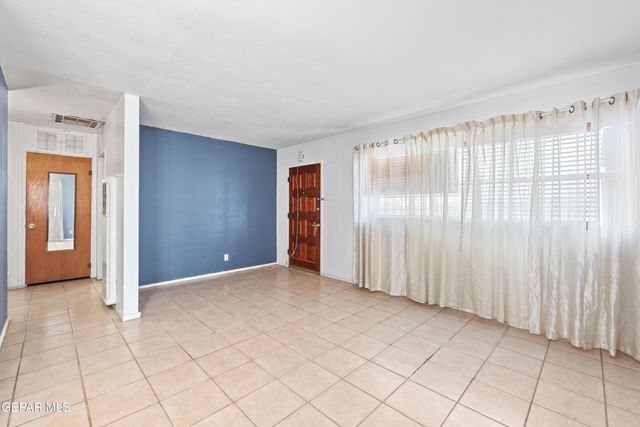 8401 MOUNT BALDY Drive, El Paso, TX 79904