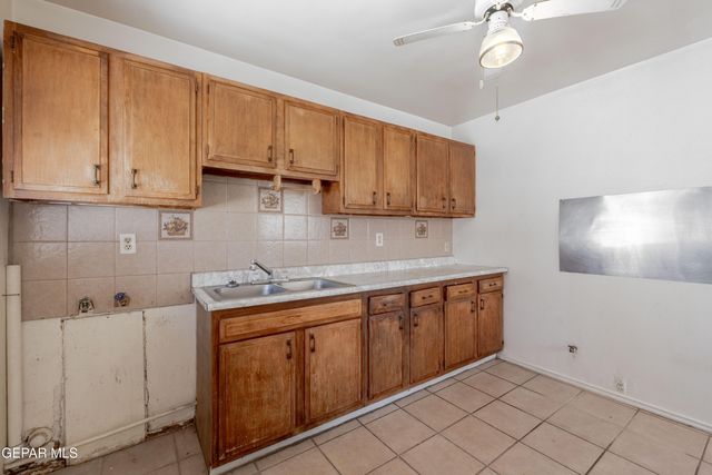 8401 MOUNT BALDY Drive, El Paso, TX 79904