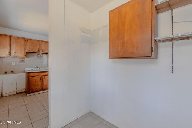 8401 MOUNT BALDY Drive, El Paso, TX 79904