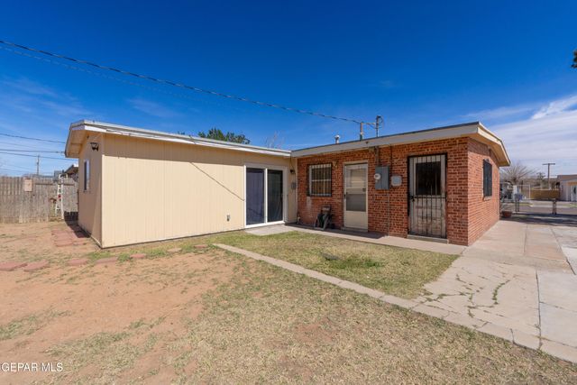 8401 MOUNT BALDY Drive, El Paso, TX 79904
