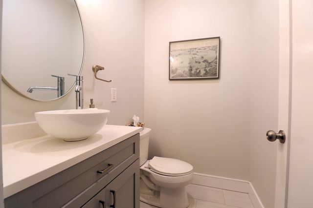 118 Eaton St. 11, Reading, MA 01867