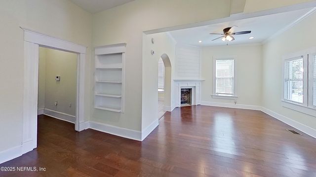 343 7TH Street W, Jacksonville, FL 32206
