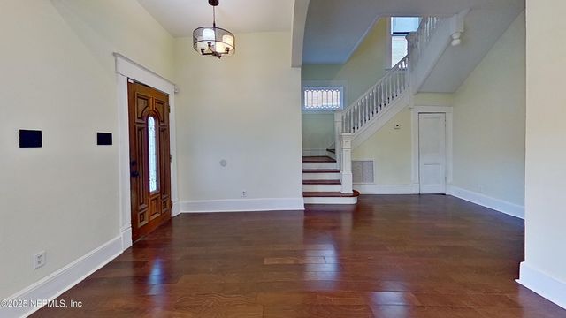 343 7TH Street W, Jacksonville, FL 32206