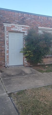 1405 Shadowdale Drive 36, Houston, TX 77043