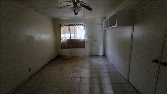 1405 Shadowdale Drive 36, Houston, TX 77043