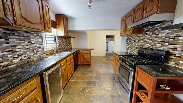 4226 E 164th Street, Cleveland, OH 44128