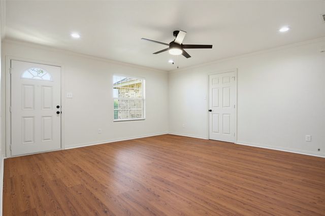 7221 Denton Drive, Dallas, TX 75235