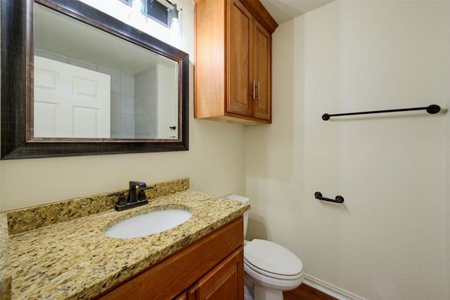 7221 Denton Drive, Dallas, TX 75235