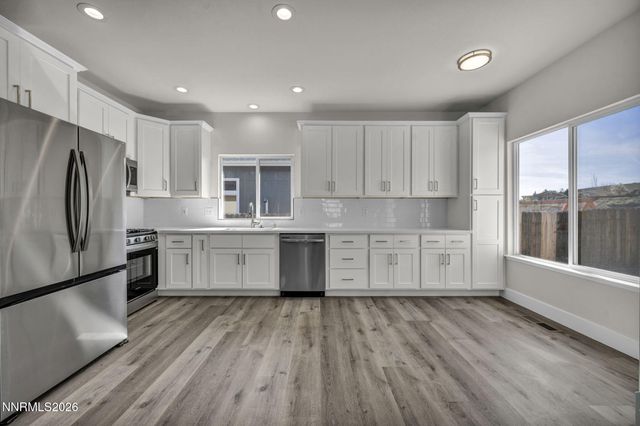 770 W Golden Valley Road, Reno, NV 89506