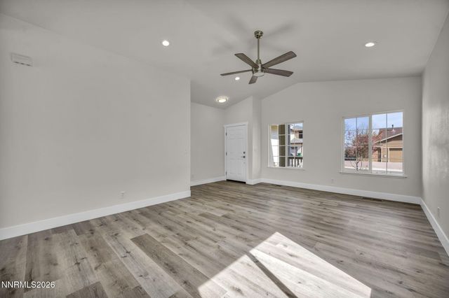 770 W Golden Valley Road, Reno, NV 89506