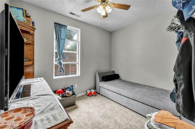 1813 Lexington Avenue, Lorain, OH 44052