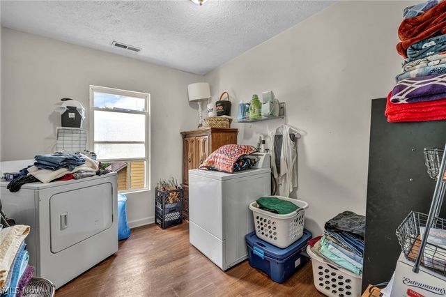 1813 Lexington Avenue, Lorain, OH 44052