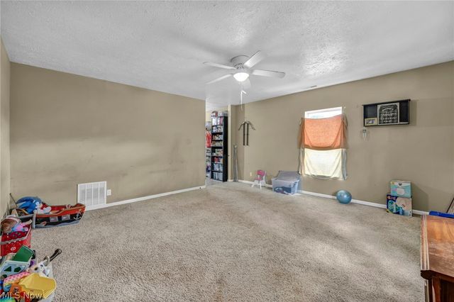 1813 Lexington Avenue, Lorain, OH 44052