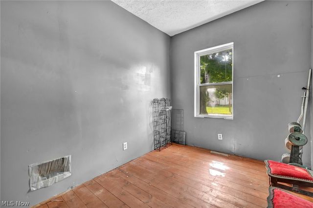 1813 Lexington Avenue, Lorain, OH 44052