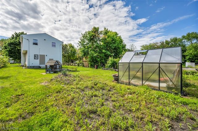 1813 Lexington Avenue, Lorain, OH 44052