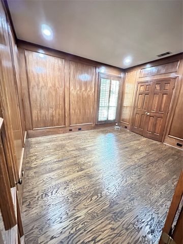 801 Heatherglen Court, Southlake, TX 76092