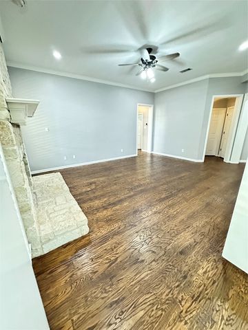 801 Heatherglen Court, Southlake, TX 76092