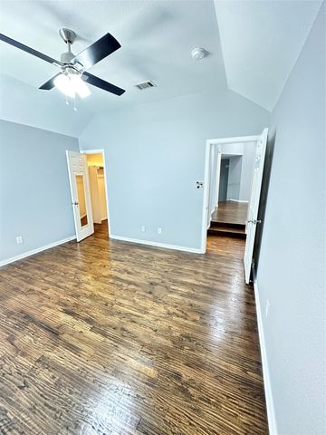 801 Heatherglen Court, Southlake, TX 76092