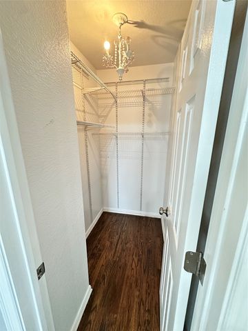 801 Heatherglen Court, Southlake, TX 76092