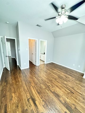 801 Heatherglen Court, Southlake, TX 76092