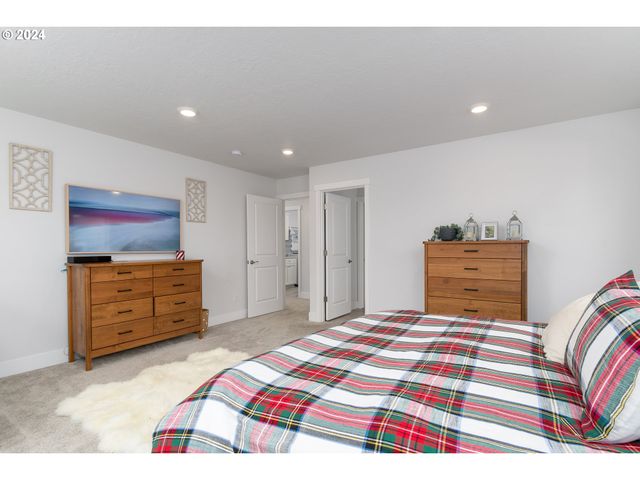 3773 ROCKCRESS Rd, Eugene, OR 97403