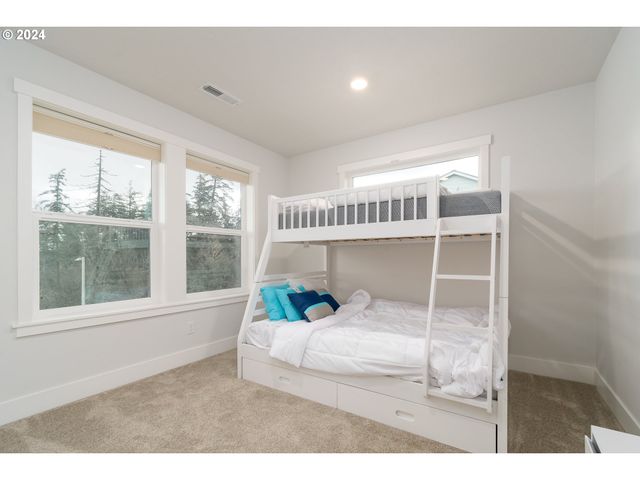 3773 ROCKCRESS Rd, Eugene, OR 97403