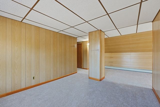 16 Lakeview St, Blackstone, MA 01504