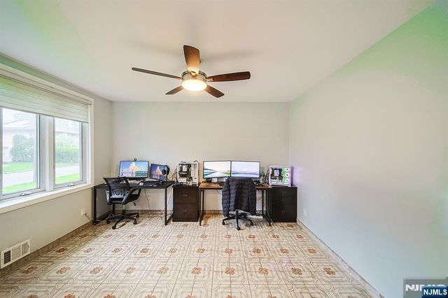 44 Roosevelt Street, Little Ferry, NJ 07643