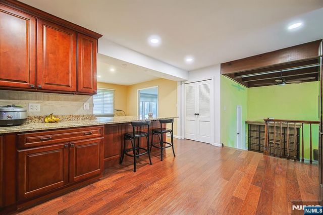 44 Roosevelt Street, Little Ferry, NJ 07643